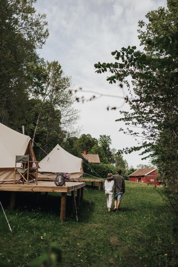 Falkeroed - Lyxig Glamping I Naturreservat Ink Frukost Hotel Grebbestad Exterior photo